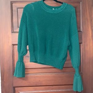 Pretty Emerald Green Sweater with Sleeve Detail